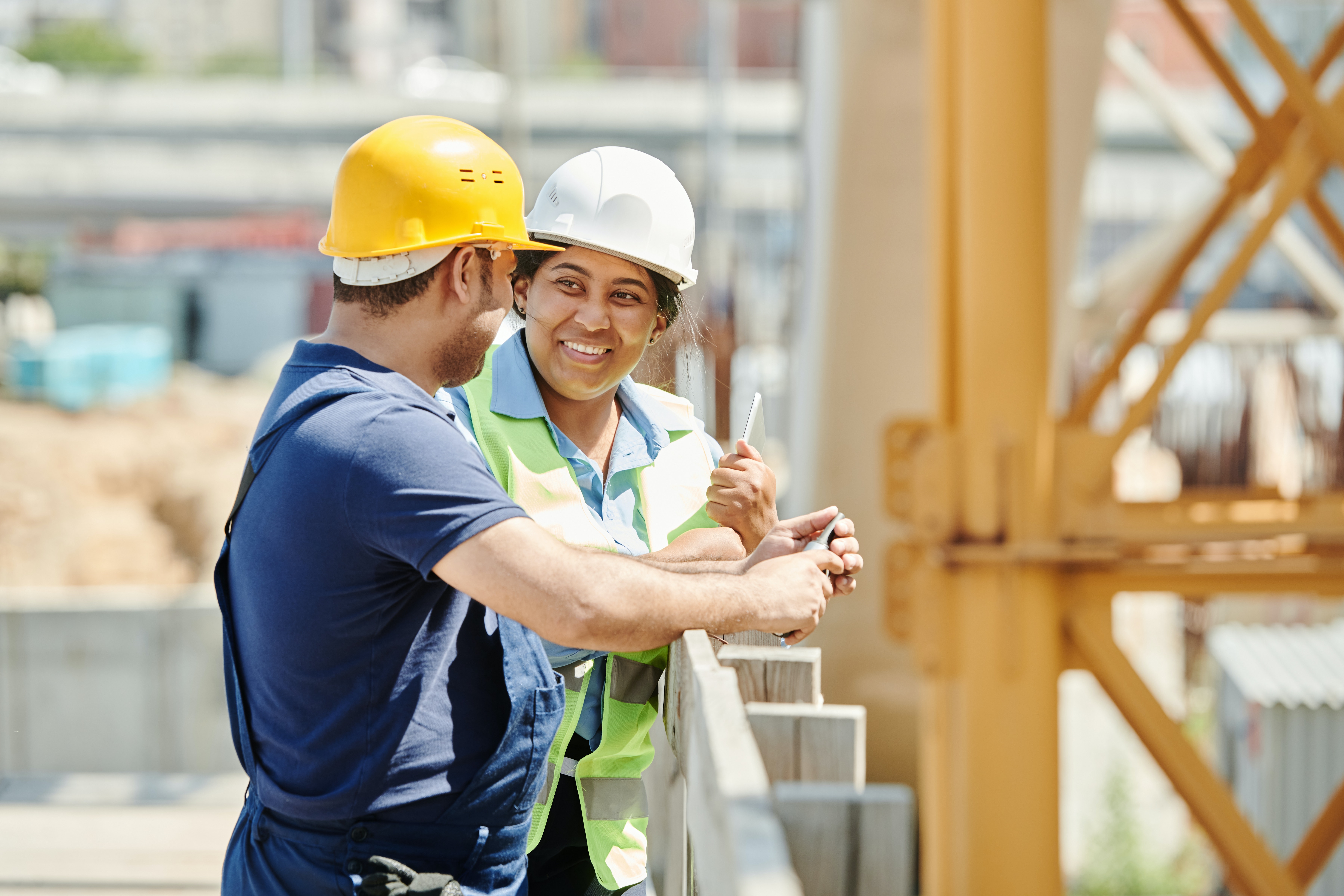 Pros and Cons of Civil Engineering: Understanding the Benefits and Challenges of this Vital Career